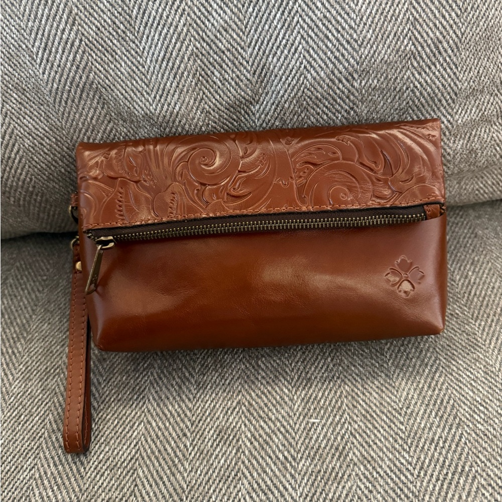 NWOT Patricia Nash Valerie Leather Wristlet/Clutch